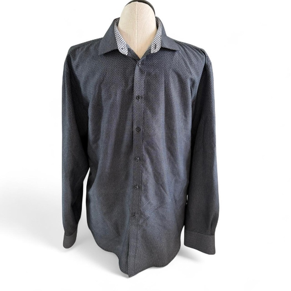 Calabrum London Men's Black Patterned Shirt